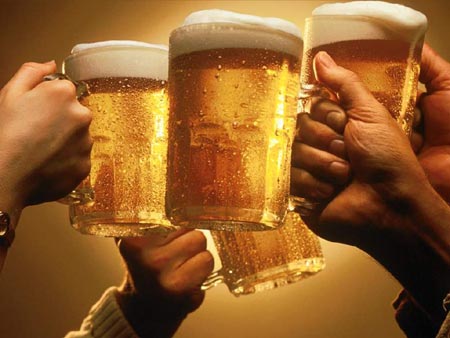 beer-cheers-toasting.jpg?t=1416504913534