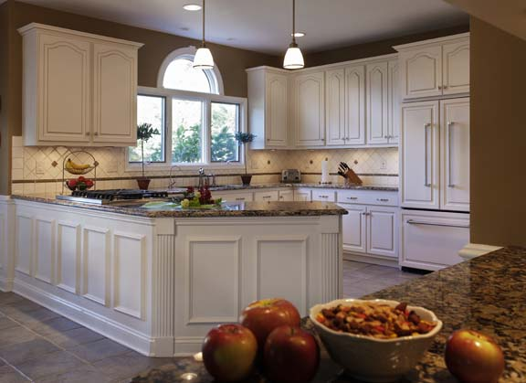 5 Most Popular Kitchen Cabinet Designs: Color & Style Combinations
