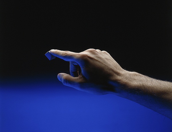 touch to open