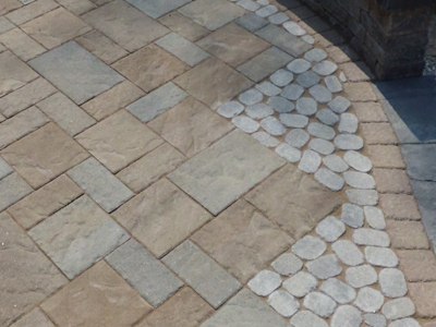 Paver Installation with Accents and Banding Interlocking Concrete Pavers