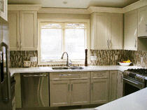 Tranisitonal Coastal Kitchen by General Woodcraft Tranisitonal Coastal Kitchen by General Woodcraft
