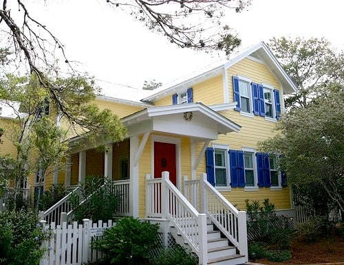 Modern House Decorating Design Ideas: Yellow House Blue Shutters