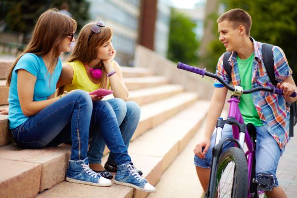 Stunning couple Teen peer relationships