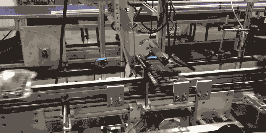Ready_to_Buy_Clamshell_Labeling_Machine_ANIMATED.gif Ready_to_Buy_Clamshell_Labeling_Machine_ANIMATED.gif