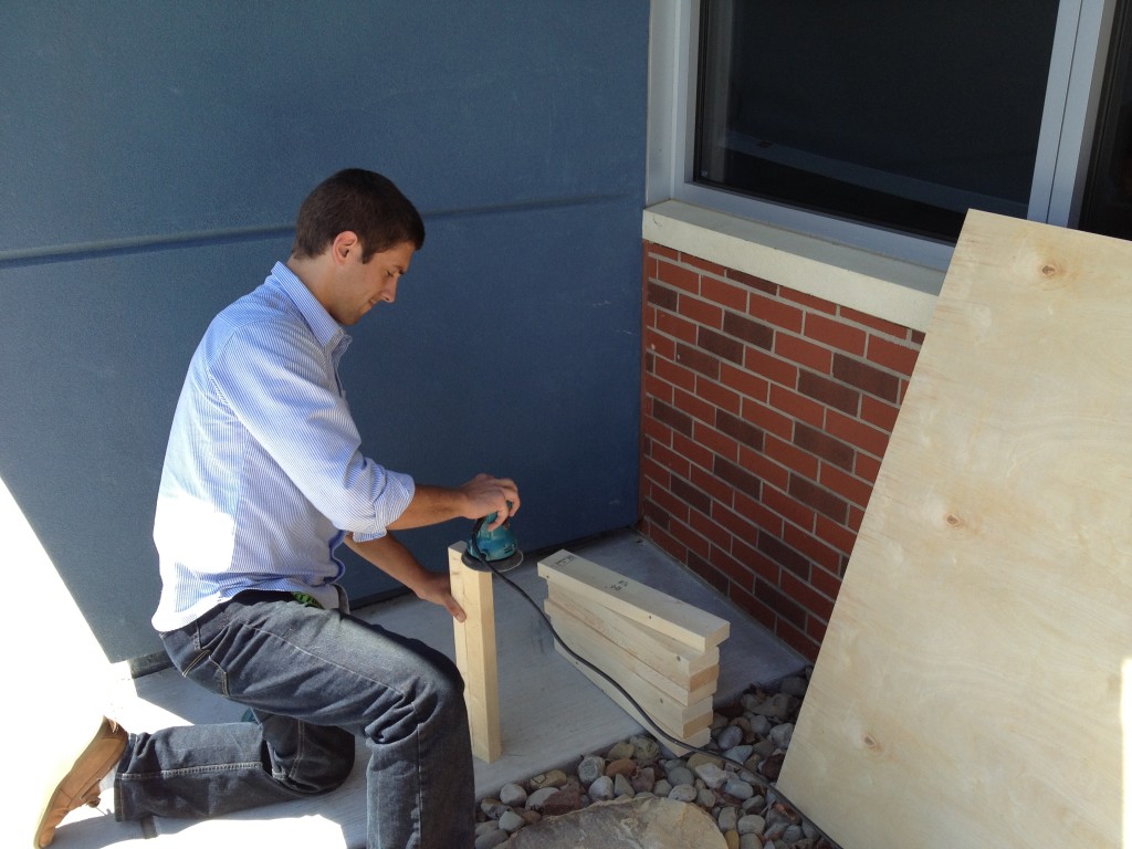 How to Make A Standing Desk - Sanding