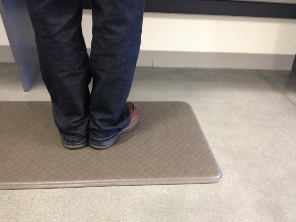 Choose The Best Standing Desk Mat