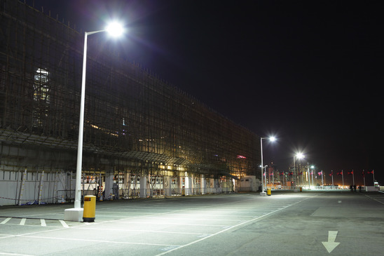 photodune-7030957-parking-lot-at-outdoor-xs