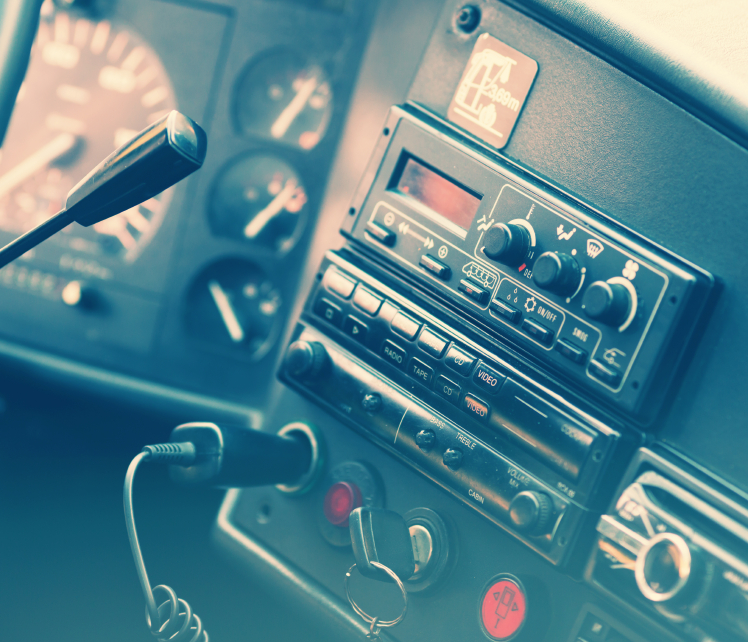 iStock_000024396009_Small