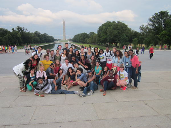 Day 3, Tuesday, August 6 - The gang at the Lincoln Memorial in Washington, DC.