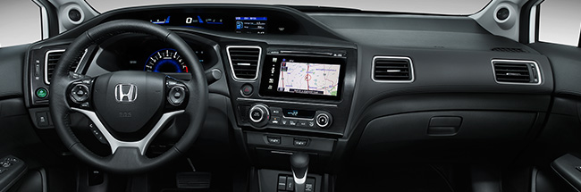 2014_Civic_Sedan_with_navigation