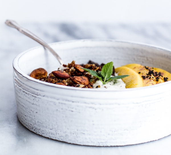 Coconut-Banana-Oats-Smoothie-Bowl