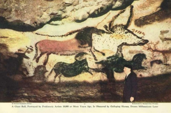 lascaux-caves-great-hall-of-bulls