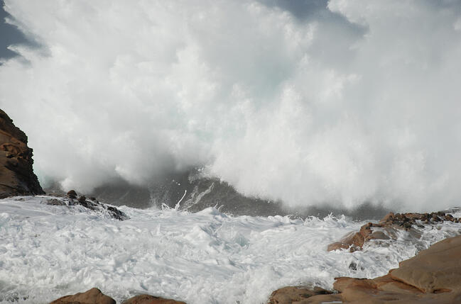 point lobos 20 foot swell
