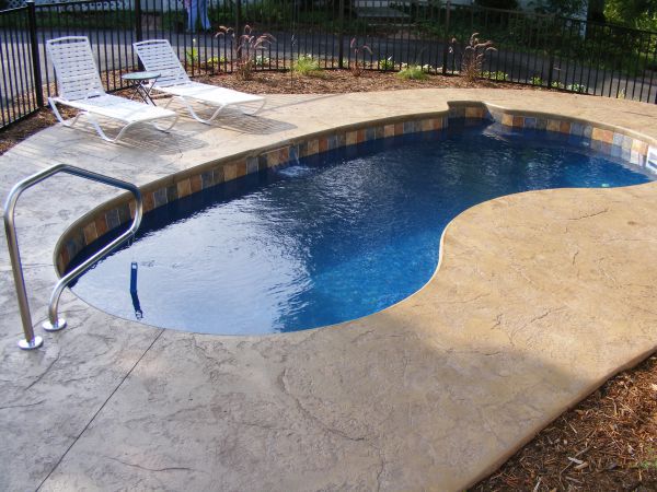 fiberglass swimming pools ideas in florida-cdn2.hubspot.net Small Yard Inground Swimming Pools