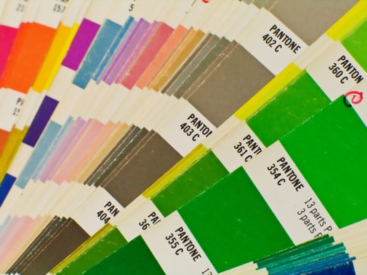 Coisas que todo o criativo deve saber: o que são cores Pantone?