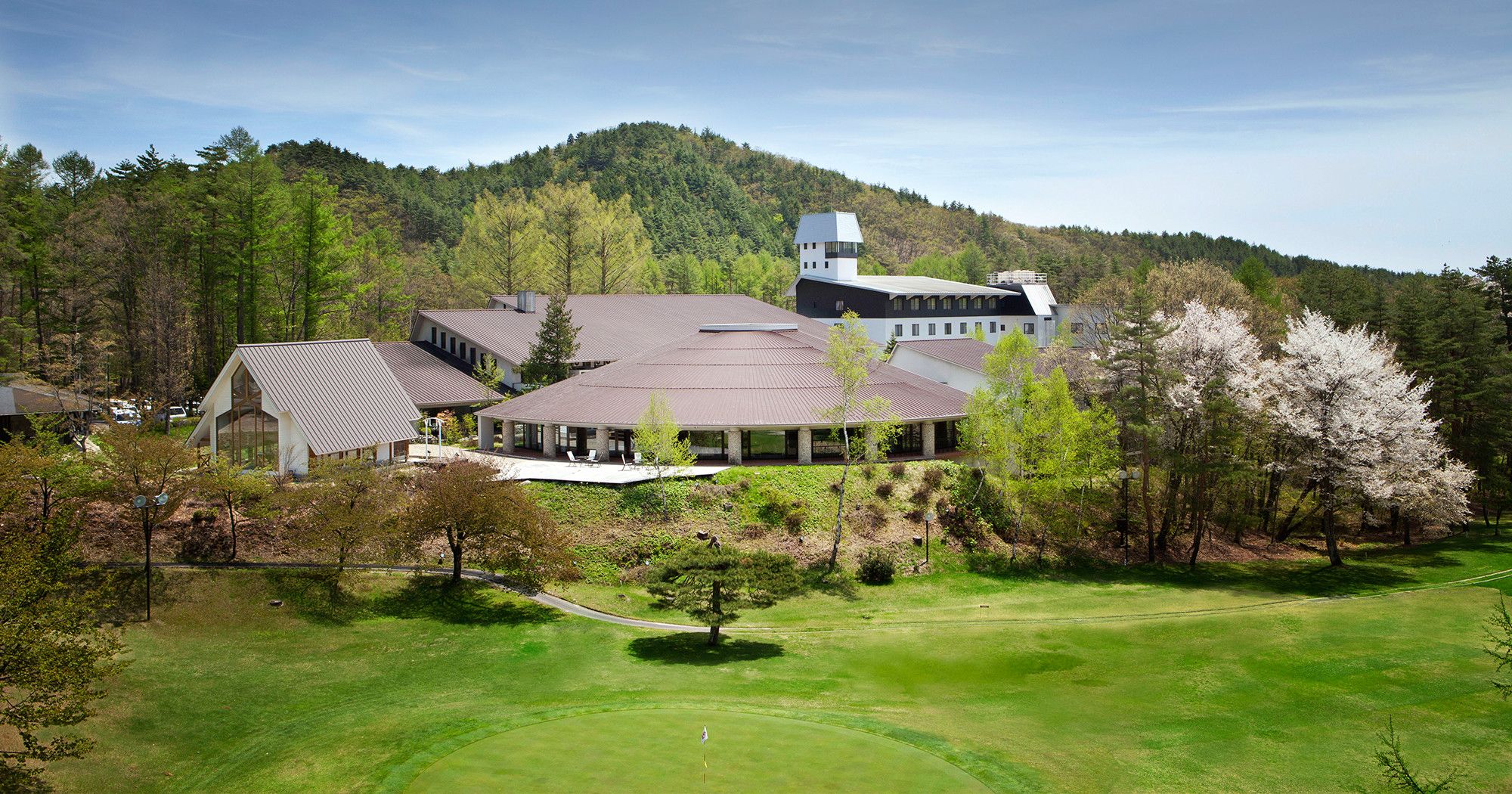 Kuroyon Royal Hotel