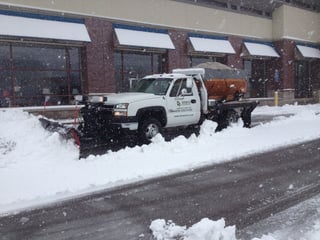 Commercial_Snow_Removal_Chesterfield_MO.jpg