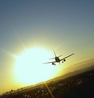 airplane landing