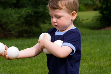 baby juggling