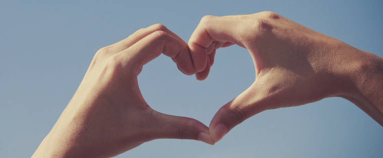 hands_in_heart_sky