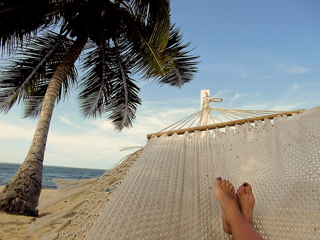 relax_on_beach