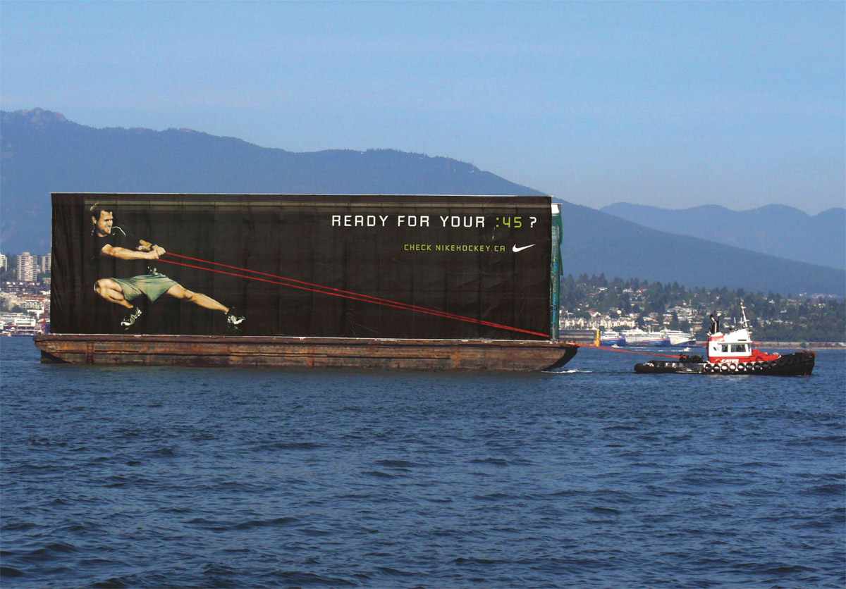 nike_tug_boat-_billboard