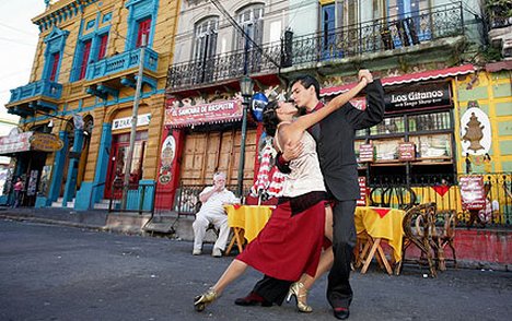 How to Work, Live, and Tango as TEFL Certified Teacher in Buenos Aires, Argentina