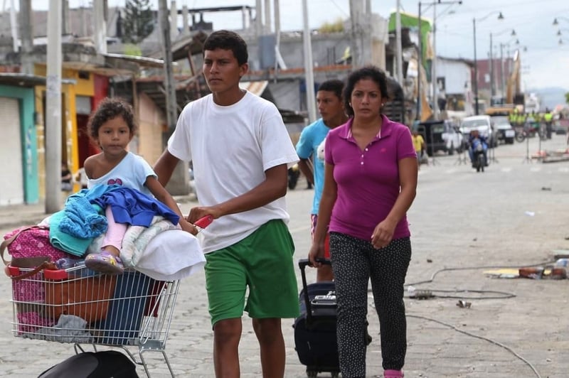 Join the International TEFL Academy Ecuador Earthquake Relief Campaign