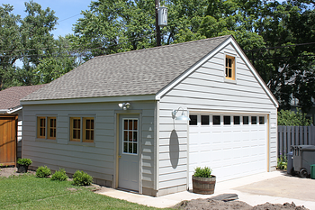 What are standard garage size specifications?