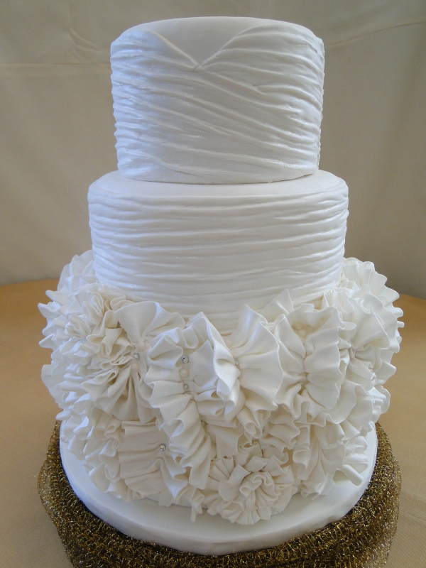 dress wedding cake