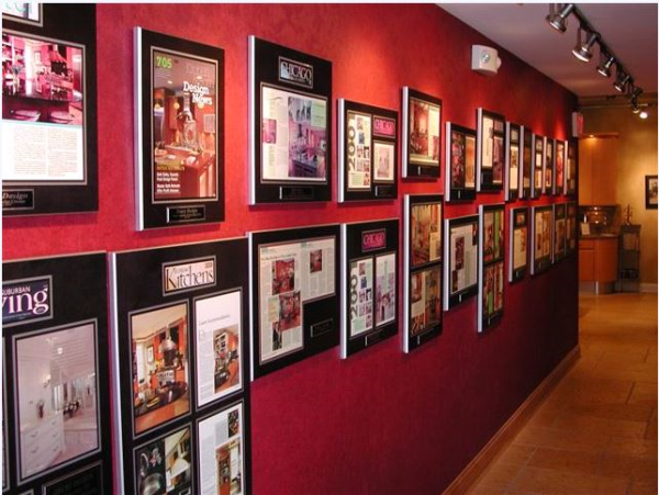 Red Wall Plaques