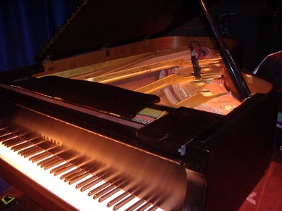 yamaha pianos