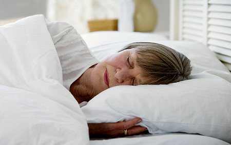 sleeping-position-impacts-COPD-symptoms.jpg