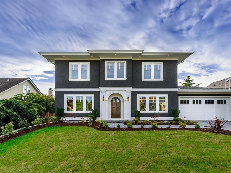 Brand new home in a very desirable area, built with attention to detail and craftsmanship by Novus Properties. Brand new home in a very desirable area, built with attention to detail and craftsmanship by Novus Properties.
