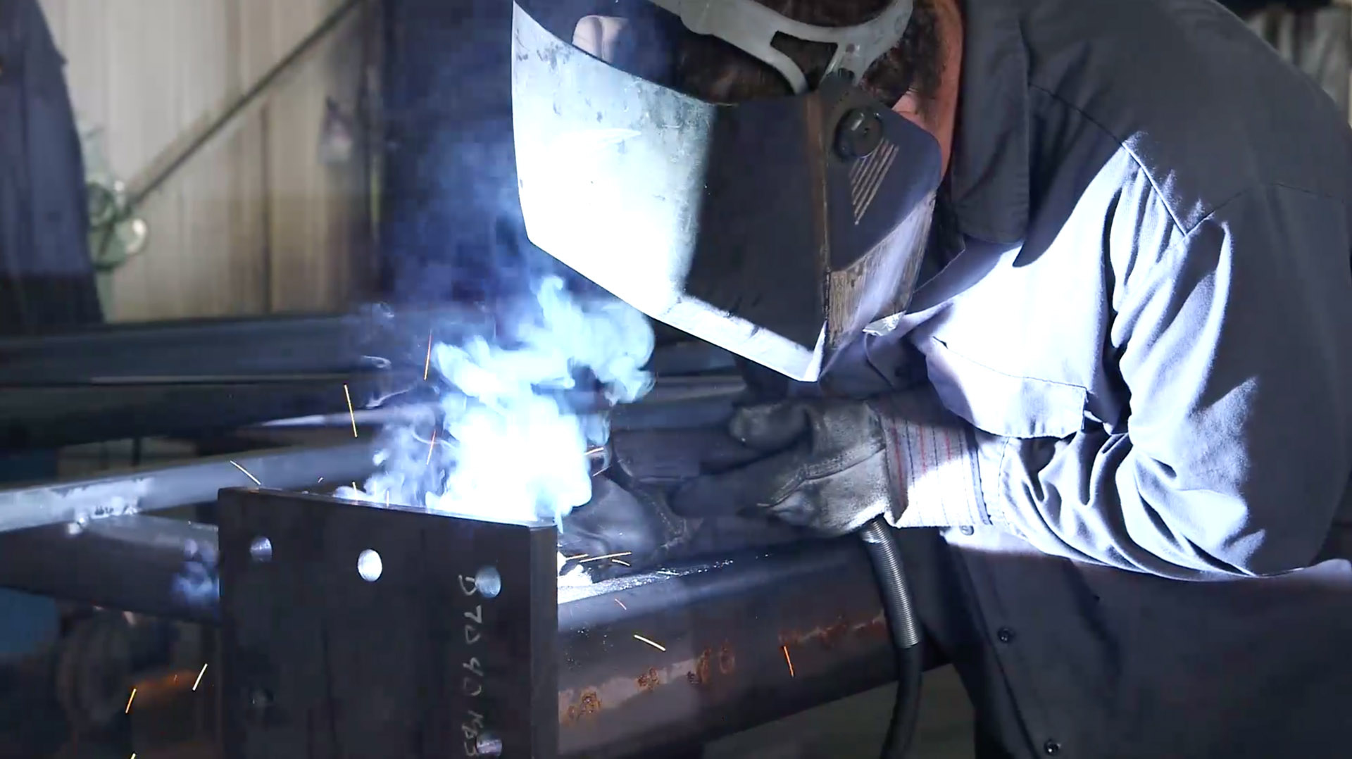 How to weld metal for industrial applications