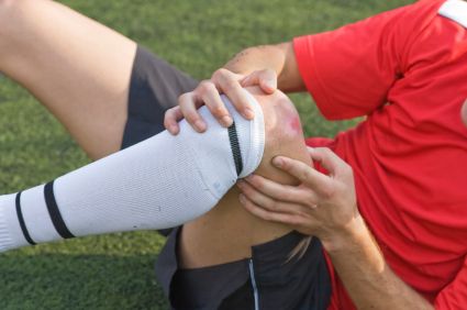 treating knee injuries: how do you know when you may have suffered a serious injury?
