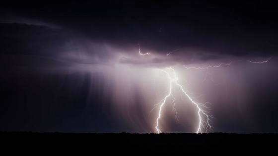 What to do if your car is trapped in a flash flood [UPDATED]