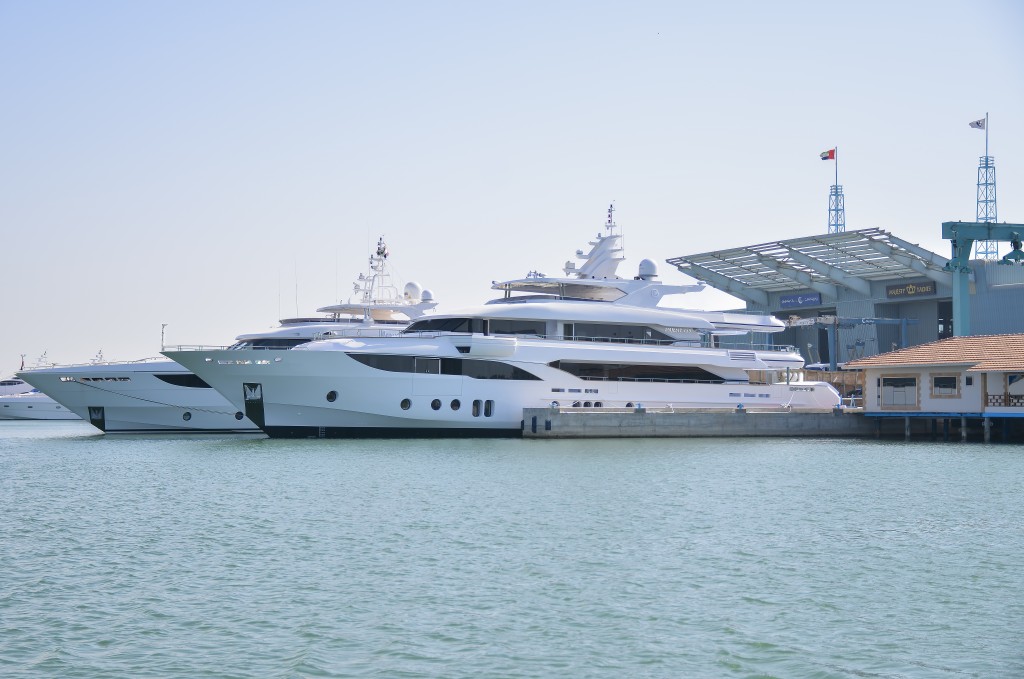 Majesty Superyachts- Majesty 135 and Majesty 155