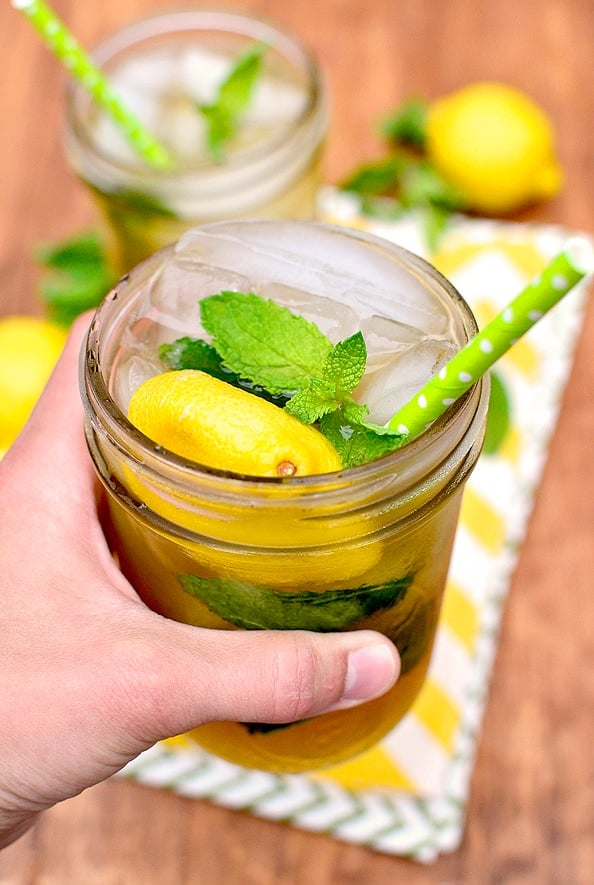 Sweet-Tea-Vodka-Lemonade-Mojitos-iowagirleats-03_mini.jpg