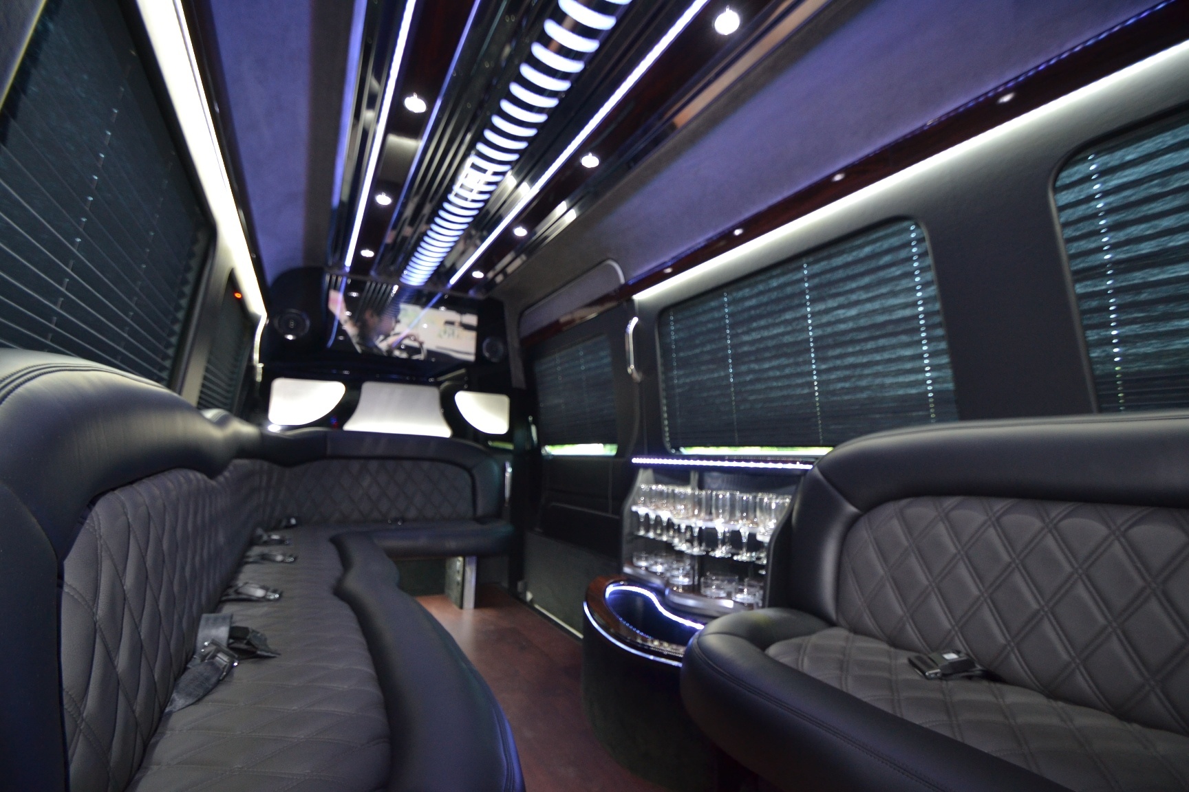 Legend Limousines, Inc. White Mercedes Benz Sprinter Limo for Rent