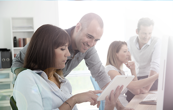 4 en cada 10 colaboradores utilizan tablets en el espacio de trabajo 4 en cada 10 colaboradores utilizan tablets en el espacio de trabajo