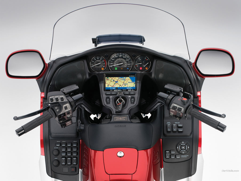 Honda_Goldwing_-gl-1800-dash