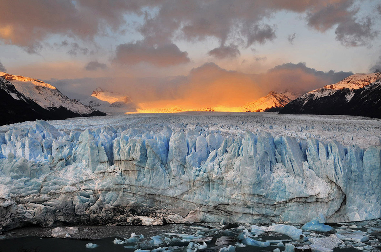 Perito Moreno Glacier AA3_2495-C47 TVJ OK.jpg