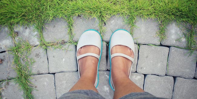 slip on shoes for elderly women