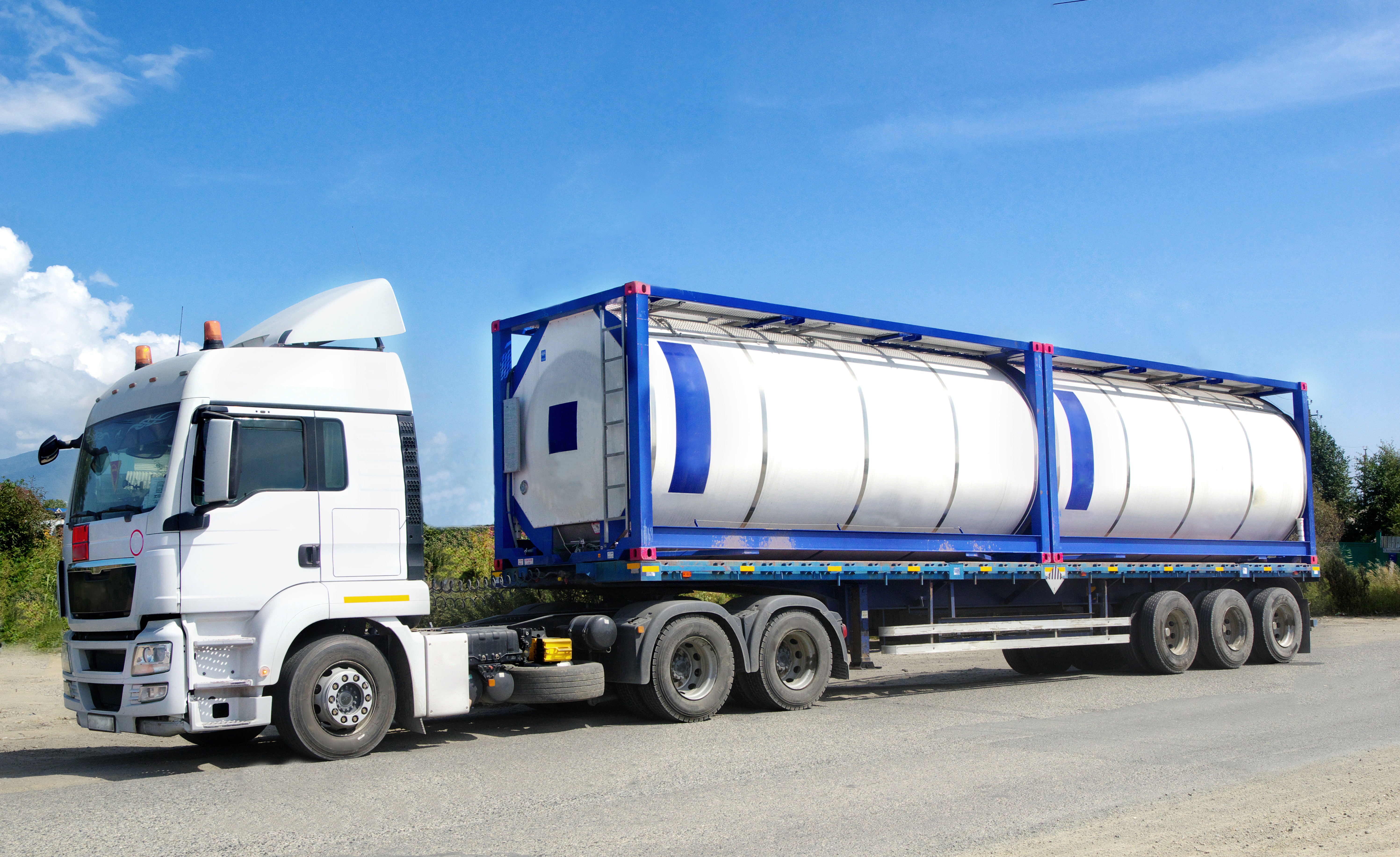 International Shipping: How to Safely Transport Liquids