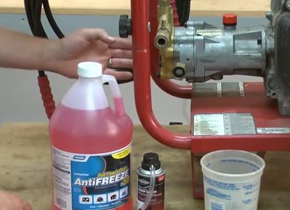 Winterize_with_antifreeze.jpg Winterize_with_antifreeze.jpg
