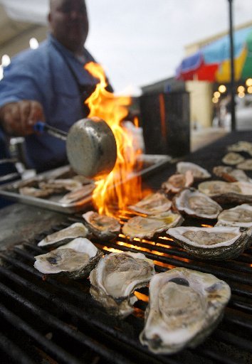 bucktown_seafood_festival_deanies_seafood_best_seafood_in_new_orleans.jpg