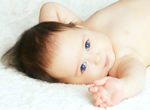 newborn-baby-blue-eyes