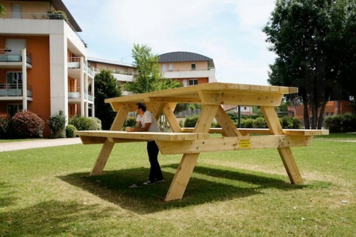 picnic_benches_3