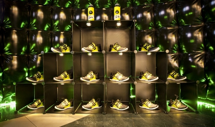 Reebok Flash Pop Up Store